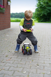 新品】京商★1/32 CLAAS AXION 870 8輪(4輪)コンバーション 59444716_huge.jpg